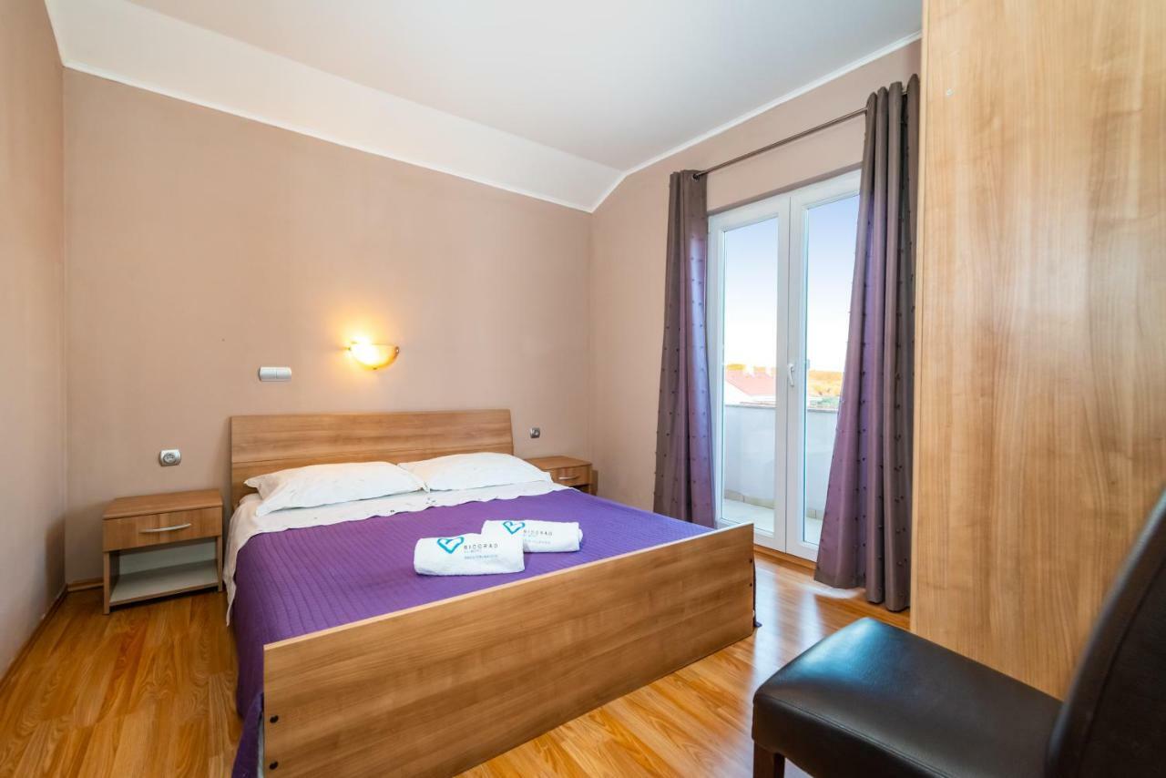 Apartment Adrian Биоград-на-Мору Экстерьер фото