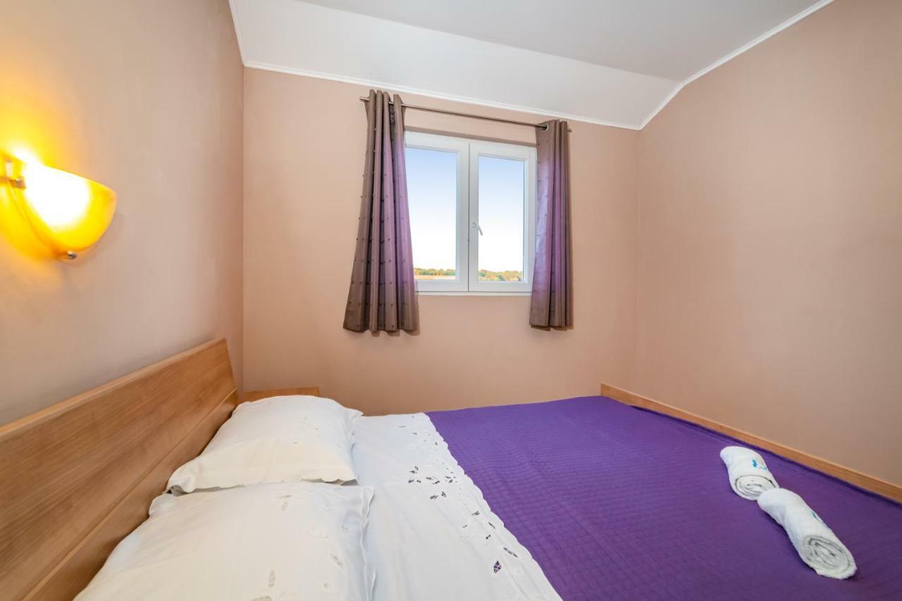 Apartment Adrian Биоград-на-Мору Экстерьер фото