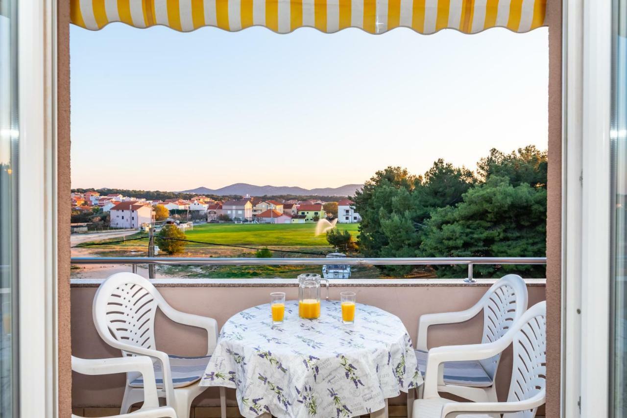 Apartment Adrian Биоград-на-Мору Экстерьер фото
